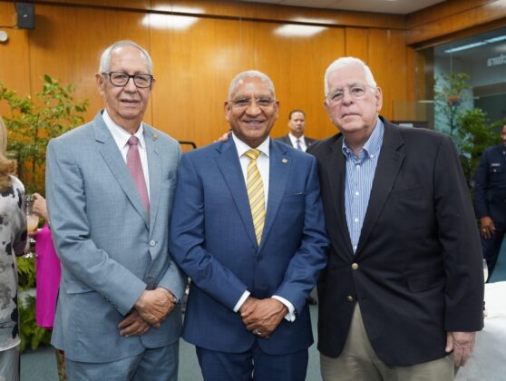 Arturo Mart&iacute;nez Moya, Ervin Novas Bello y Jos&eacute; Mall&eacute;n Santos