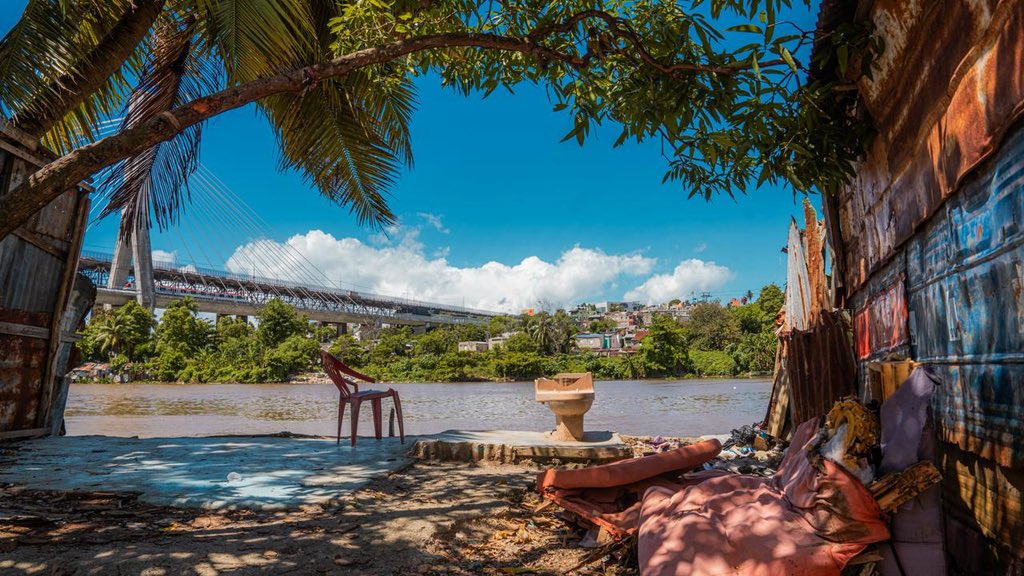 El proyecto “Recuperación del margen oriental del río Ozama contempla la creación de un corredor ambiental y social que integrará espacios públicos seguros, áreas verdes, infraestructura vial, equipamientos comunitarios y deportivos, así como servicios esenciales remozados y de nueva construcción.