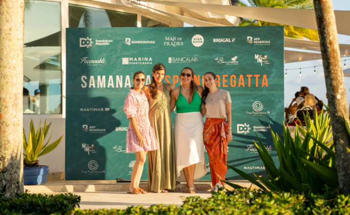 María Elvira Lorenzo, Ana Gabriella Vílchez, María Then y Ana Bancalari