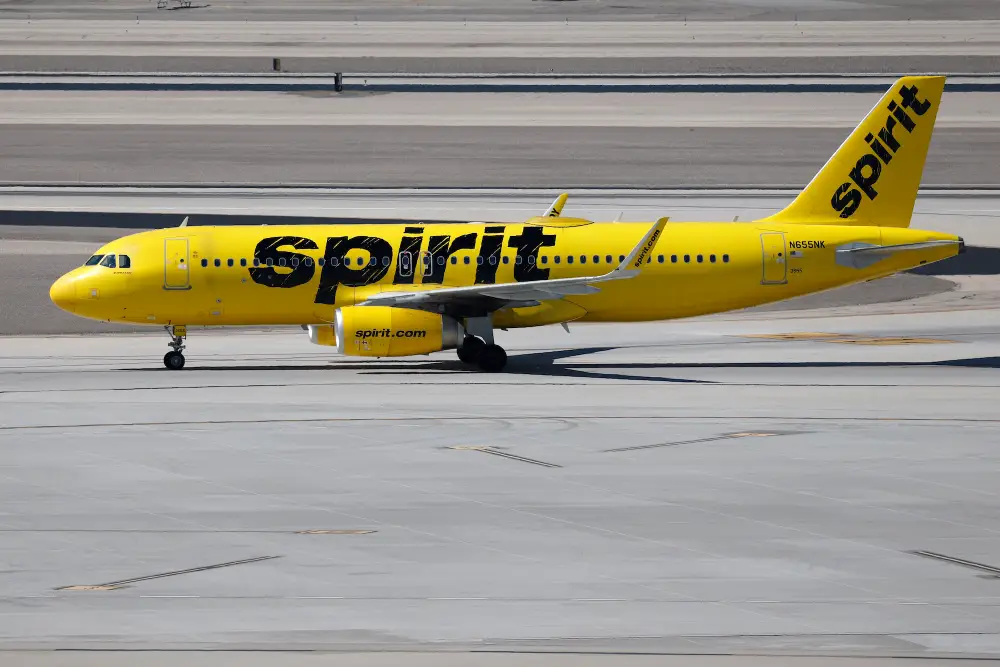 En un comunicado, la matriz Spirit Aviation Holdings anunció “con pesar que Spirit Airlines inició el cierre ordenado de sus operaciones, con efecto inmediato”.