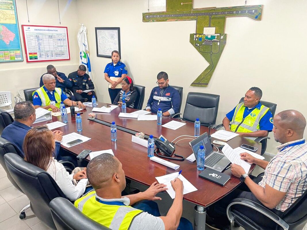 CESAC pone a prueba protocolos de seguridad aeroportuaria con ejercicio de gestión de crisis en Samaná