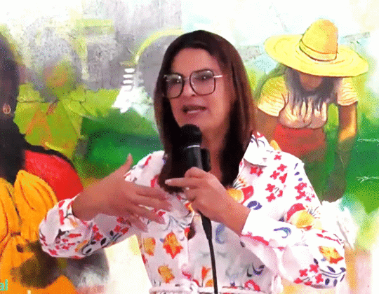 Alba Yris Rodr&iacute;guez, directora ejecutiva del Festival de las Flores de Jarabacoa