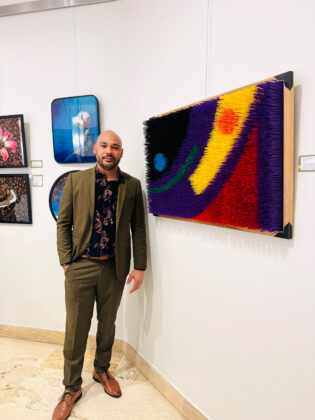 Exposici&oacute;n de Arte Di&aacute;logo Paralelo en el hotel Crowne Plaza Santo Domingo