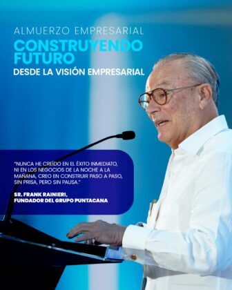 Momentos del encuentro de Frank Rainieri en Capex, Santiago.