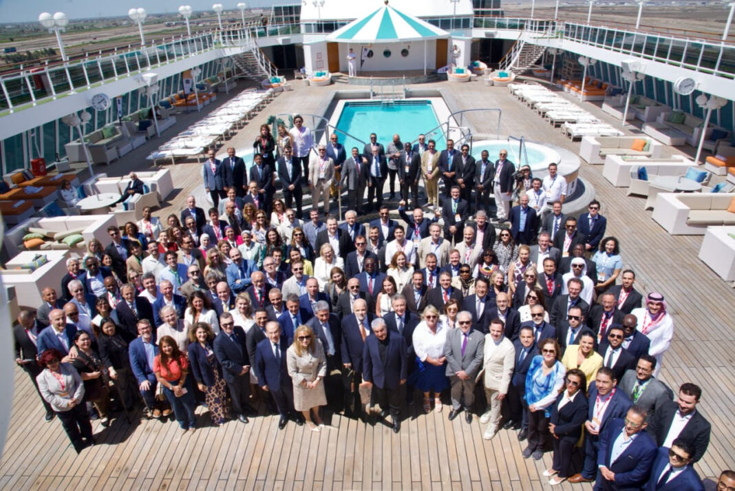Participantes del Crucero de Recuperación y Liderazgo del WTTC