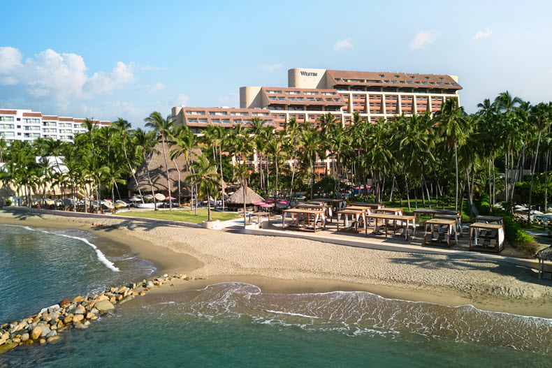 La inauguración del hotel Westin Playa Vallarta, ha sido descrita como histórica porque marca el comienzo de una nueva etapa para Westin en México, ofreciendo una experiencia todo incluido que refleja la filosofía de bienestar de la marca.