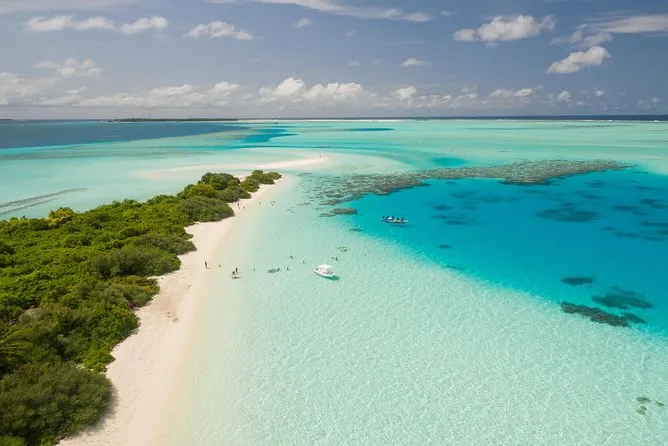 Como parte de esta estrategia preventiva, Airbnb presentó una Guía de Seguridad ante Huracanes para el Caribe, desarrollada junto a CDEMA y la Organización de Turismo del Caribe (CTO).