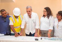 Luis Abinader supervisa los avances del hotel escuela que se levanta en Barahona que será pilar para los servicios del turismo en la Región Enriquillo Abinader y la directora de Infotep supervisan avances de los trabajos del Hotel Escuela Guarocuya en Barahona. 5