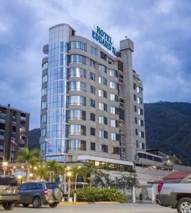 Imagen del hotel Eduard's, en Venezuela d&iacute;as antes de los terremotos. Foto Fuente externa.
