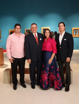 Fernando Baez Tavarez, Fernando Baez, Nancy Tavarez de Baez y Victor Baez Tavarez.