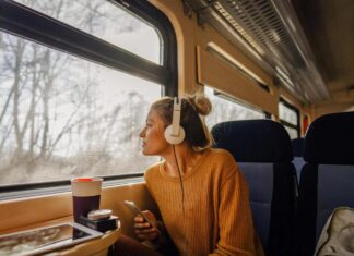 Turismo sostenible: las nuevas reglas del viaje en 2026 apuntan a experiencias responsables, menos masificación y mayor conexión local Una de las principales tendencias que marcará la segunda mitad de 2026 será el desplazamiento del viajero hacia destinos y fechas menos congestionadas según el estudio de Booking.com.