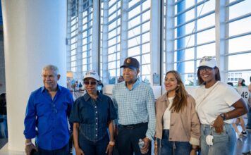 Arajet y Mitur refuerzan la promoción turística de República Dominicana en Estados Unidos junto a los Miami Marlins La activación contó con la presencia de Juan Marichal