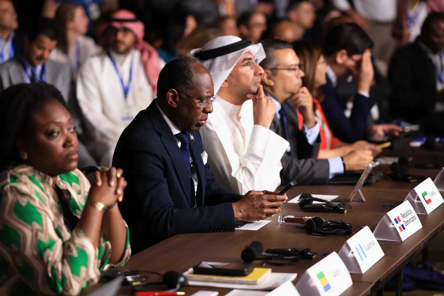 Parte de los asistentes a la asamblea del 126.º Consejo Ejecutivo de ONU Turismo, celebrado en la histórica ciudad española de Toledo. Resalta la participación de República Dominicana representada por Carlos Peguero, vice ministro de Turismo.