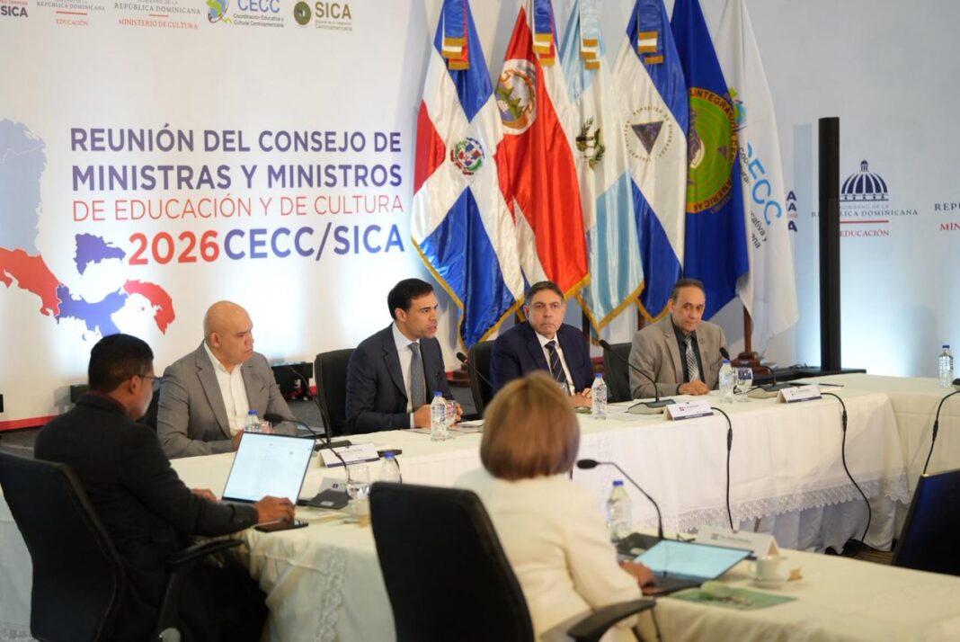 Roberto Ángel Salcedo encabeza apertura de reunión de ministros de Cultura de la CECC/SICA en Santo Domingo