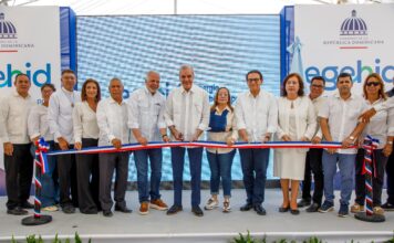 Abinader inaugura carretera Carrizal–La Piedra–La Guázuma, que impulsa producción agríca y fortalece potencial ecoturístico de la sierra de Santiagoo La obra representa un importante impulso para el desarrollo socioeconómico de la sierra de Santiago impulsando el potencial ecoturístico y productivo de las comunidades de montaña ubicadas en la cuenca del río Yaque del Norte.