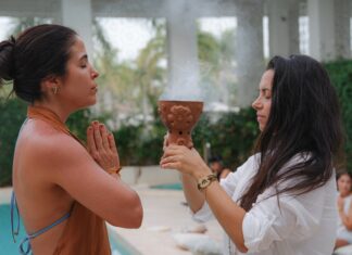 Punta Cana respiró bienestar con la Experiencia Holística SUDA en Paradisus by Meliá Nacida en Ibiza, SUDA de Paradisus Palma Real es una experiencia internacional que integra movimiento consciente, meditación, respiración, sonido y prácticas corporales en un formato inmersivo de tres días.