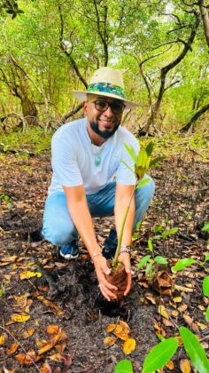 Domingo verde. La jornada de reforestaci&oacute;n de UAPA Nagua, el Cl&uacute;ster Tur&iacute;stico de Saman&aacute; y el Ministerio de Medio Ambiente