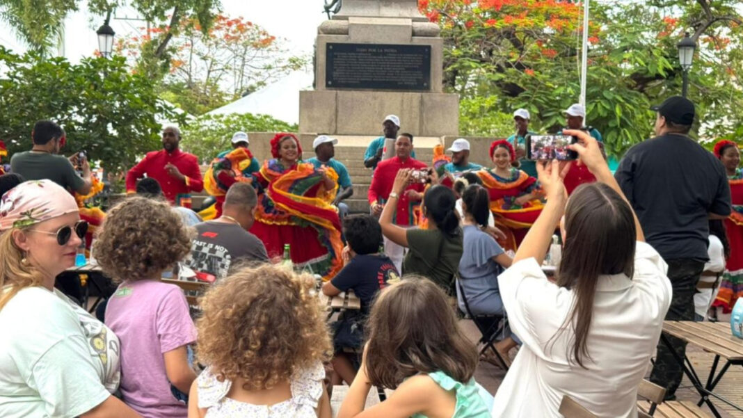 Turizoneando Verano 2026 en la Zona Colonial de Santo Domingo arrancó este sábado 20 de junio y se extenderá durante 11 semanas consecutivas, hasta el 30 de agosto de 2026, ofreciendo más de 100 actividades para todos los públicos.