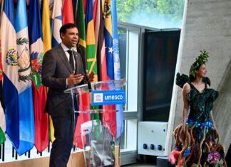 Roberto Ángel Salcedo encabeza la inauguración de la Semana de América Latina y el Caribe en la UNESCO El ministro de Cultura destacó en París la riqueza cultural de la región y el papel de la cultura como herramienta para la paz y el desarrollo sostenible.