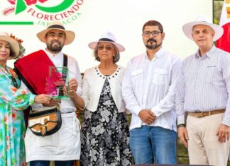 El Festival de las Flores Jarabacoa: naturaleza, cultura y música en el principal destino de montaña dominicano En la apertura del Festival de las Flores de Jarabacoa 2026 figuran Mili Pérez, Francisco Quintero, Eunice Marmolejos, Santiago de los Rios y Joselito Abreu