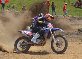 Jarabacoa más allá de las aventuras de ríos y montañas y de la frescura de su clima, es turismo deportivo este domingo con la tercera justa del Campeonato Nacional de Motocross La jornada, programada para iniciar a las 10:00 de la mañana en la pista internacional Corocito MX Park, proyecta a Jarabacoa como un destino capaz de combinar naturaleza, aventura y eventos deportivos de alto nivel.