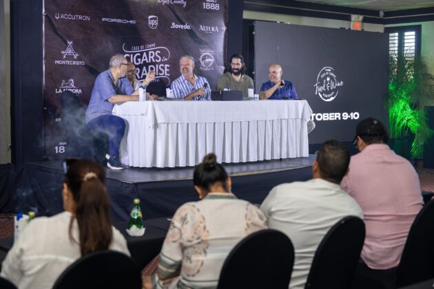 Seminario Cigars in Paradise