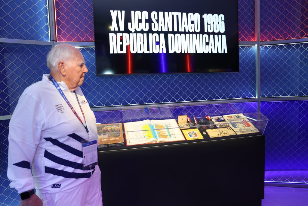urante el recorrido, los miembros del Comité Ejecutivo conocieron cada una de las áreas del espacio museográfico, el cual permitirá a visitantes, atletas y futuras generaciones acercarse al legado deportivo que ha unido a los países de Centroamérica y el Caribe durante un siglo.