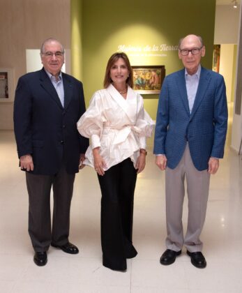 Manuel Garcia Arevalo, Claudia Prida y Frank Moya Pons.