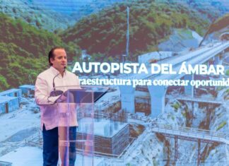 Gobierno presenta el proyecto Autopista del Ámbar a sector privado y autoridades de Puerto Plata El ministro de la Presidencia, José Ignacio Paliza, al presentar la autopista del Ámbarg destacó el impacto multisectorial que tendrá la obra proyectando que en materia de empleo, se estima la generación de 6,800 plazas —2,000 directos durante la construcción y hasta 4,800 empleos indirectos inducidos, de acuerdo con estimaciones del Banco Interamericano de Desarrollo (BID).