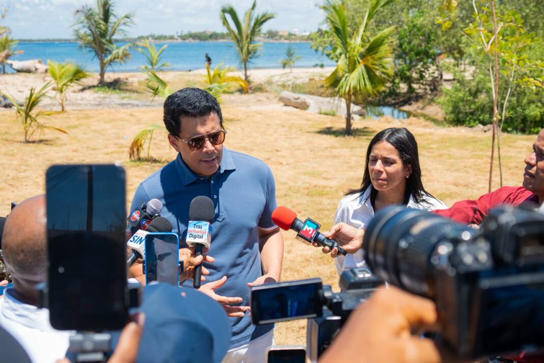 David Collado explicó que el propósito del registro es conocer cuántas propiedades operan bajo esta modalidad, dónde están ubicadas y quiénes se hospedan en ellas, información que considera fundamental para la atención de emergencias y la protección de los turistas