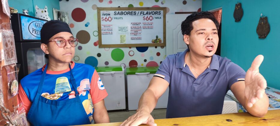 Pidan sus helados que la fila se est&aacute; formando.