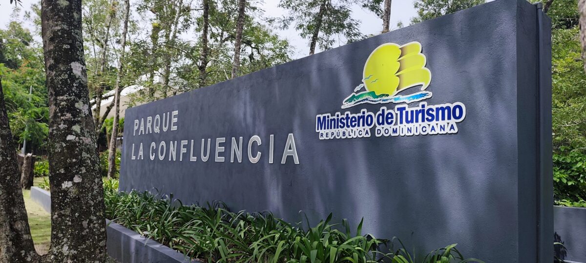 Quizás uno de los lugares más populars históricamente en Jarabacoa, la Confluencia de los ríos Yaque del Norte y Jimenoa.