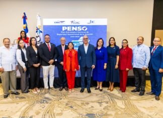 Idac reafirma su compromiso con la seguridad operacional mediante el Penso 2025-2028 El director general del Instituto Dominicano de Aviación Civil, Idac, Igor Rodríguez Durán, encabezó la apertura del Seminario del Plan Estratégico Nacional de Seguridad Operacional, Penso, 2025-2028, un espacio de capacitación orientado a fortalecer las capacidades de los equipos responsables de la implementación de este importante instrumento estratégico.