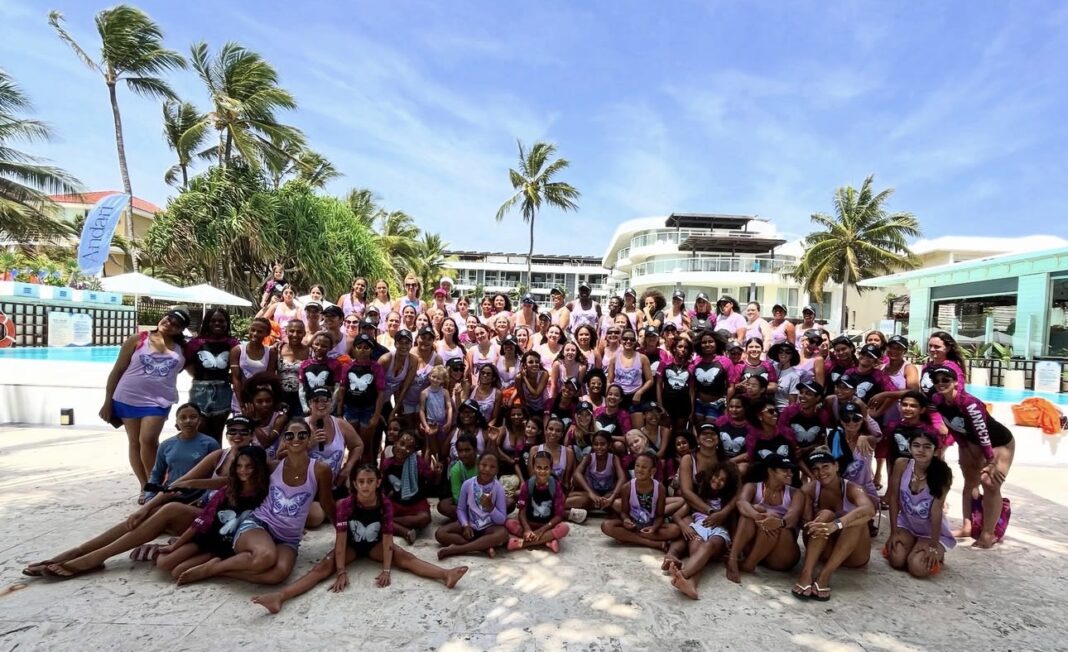 Desde hace 18 años, el Cabarete Butterfly Effect se ha consolidado como una plataforma de impacto social que promueve el liderazgo femenino, el bienestar, el deporte y la sostenibilidad, beneficiando a cientos de mujeres y niñas mediante experiencias que fortalecen su desarrollo personal,