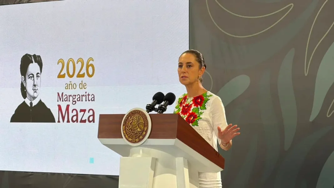 La presidenta Claudia Sheinbaum anunció la puesta en marcha de un plan integral para atender el problema del sargazo en las playas de Quintana Roo, el cual, dijo, comenzará en un plazo de 15 días y será coordinado por las secretarías de Marina y de Turismo.