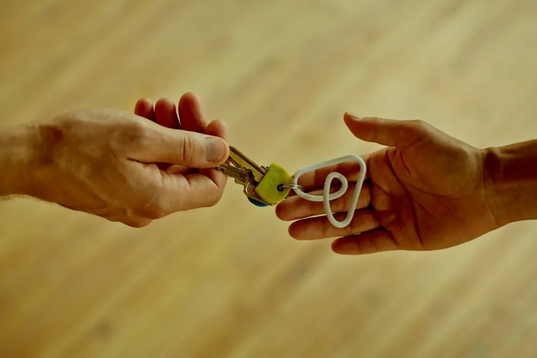 Airbnb reiteró su disposición de continuar trabajando junto al Ministerio de Turismo para construir una regulación que permita proteger la economía local y mantener la competitividad del país como destino turístico.