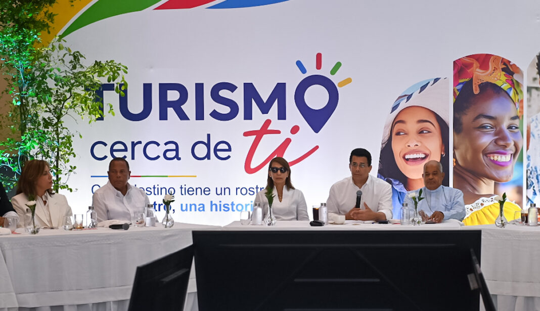 Con el lanzamiento de “Turismo Cerca de Ti” en Puerto Plata, el Ministerio de Turismo reafirma que el crecimiento del sector debe traducirse en bienestar, oportunidades y una mejor calidad de vida para las comunidades.