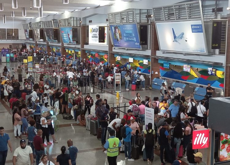 Los resultados de las actividades de los aeropuertos muestran que el crecimiento del turismo dominicano no responde únicamente al aumento de visitantes, sino también al fortalecimiento de la infraestructura aeroportuaria y de la red de rutas internacionales.