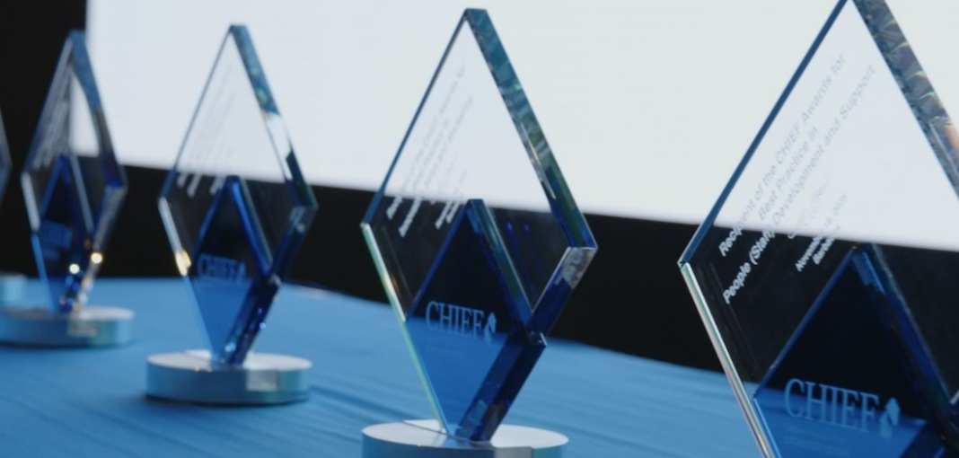 Los Premios CHIEF reconocen a las organizaciones miembros de CHTA que demuestran excelencia, obtienen resultados significativos e implementan prácticas de las que puede aprender el sector hotelero del Caribe.