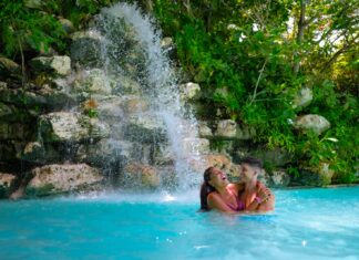 Punta Cana fortalece su oferta turística: los parques de aventuras y excursiones registran récord de visitantes en julio El crecimiento de las actividades complementarias refleja la evolución del destino hacia un modelo turístico más diverso, más allá del sol y playa.