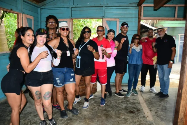 Periodistas y comunicadores que visitaron Hacienda Park recientemente en Punta Cana.