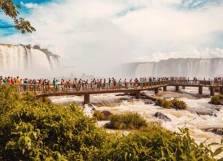 Siete pueblos de Brasil buscan posicionarse entre las mejores localidades turísticas del mundo Comunidades de Santa Catarina, Minas Gerais, São Paulo, Bahía y Rio Grande do Sul fueron seleccionadas para representar al país en Best Tourism Villages 2026, iniciativa de ONU Turismo que reconoce propuestas vinculadas con la sostenibilidad, el patrimonio y el desarrollo local