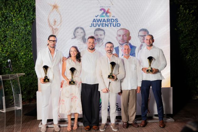 -Rom&aacute;n Alberto Crespo, Laura Michelle &Aacute;lvarez Gell, Aneury Pilar, Antonio Dell'Ermo, Marcos Maslepin, Luis R. Santos Rojas