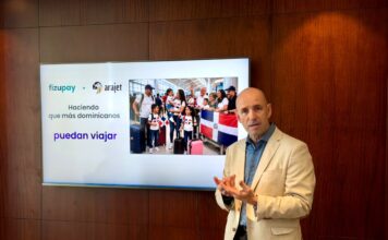 Arajet amplía pago en cuotas y permite usar varias tarjetas en una misma reserva Iván Negri, director comercial de Fizupay, dijo que la plataforma está integrada directamente al proceso de compra de Arajet, por lo que los pasajeros pueden seleccionar esta alternativa al momento de realizar el checkout.