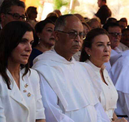 Leah Francis Campos, embajadora de los EE.UU._ fray Eduardo Romero Ure&ntilde;a, vicario de los frailes dominicos_ y Carolina Mej&iacute;a, alcadesa del Distrito Nacional.