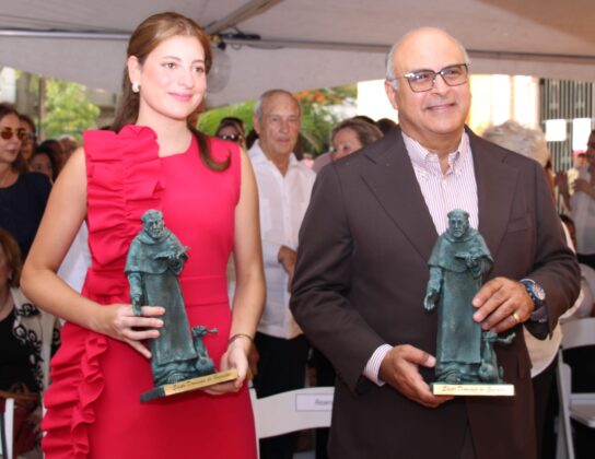 Mar&iacute;a Isabel Bonetti Serulle y H&eacute;ctor Jos&eacute; Rizek Sued