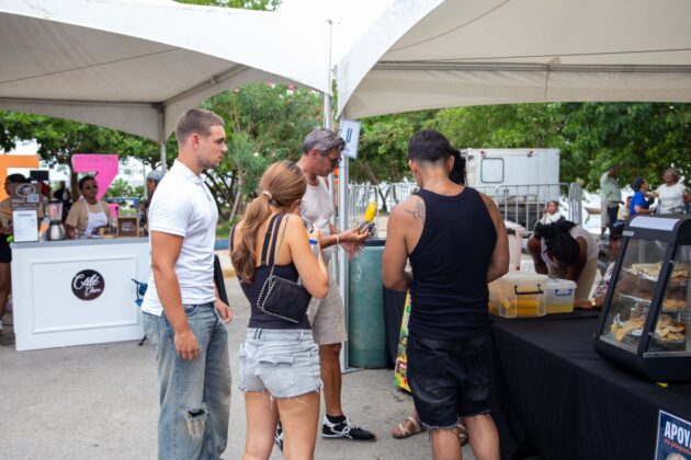 Turistas visitaron el festival gastron&oacute;mico Saborea S&aacute;nchez. Foto Mitur