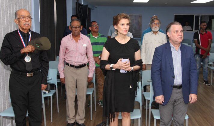 Andr&eacute;s Fortunato, Jos&eacute; del Carmen Paulino, M&oacute;nica Guti&eacute;rrez y Joan Ferrer