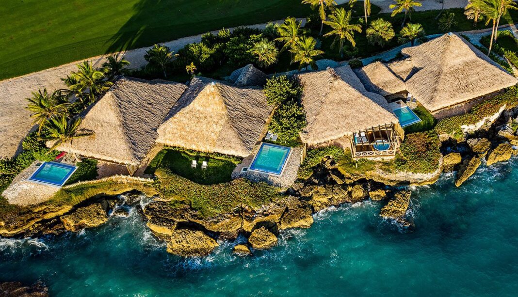 Bongalow frente a la playa del hotel Eden Roc Cap Cana