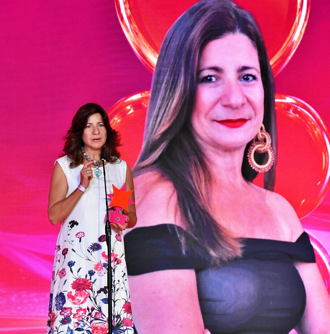 Con una trayectoria impecable en los medios de comunicación y el sector turístico, Luisa Feliz se ha consolidado como un referente indiscutible de la culinaria dominicana que la hicieron merecedora del galardón de Gastronomía de los Premios Mujeres que Brillan de Days to Shine.